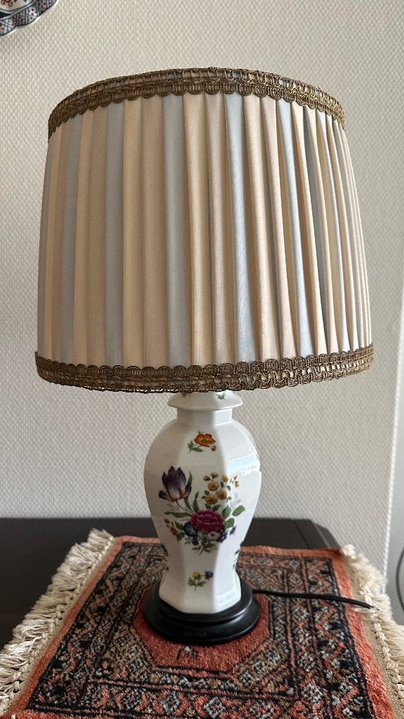 Klassieke tafellamp met bloemmotief, Ophalen, Gebruikt, Met kap, Sfeerlamp