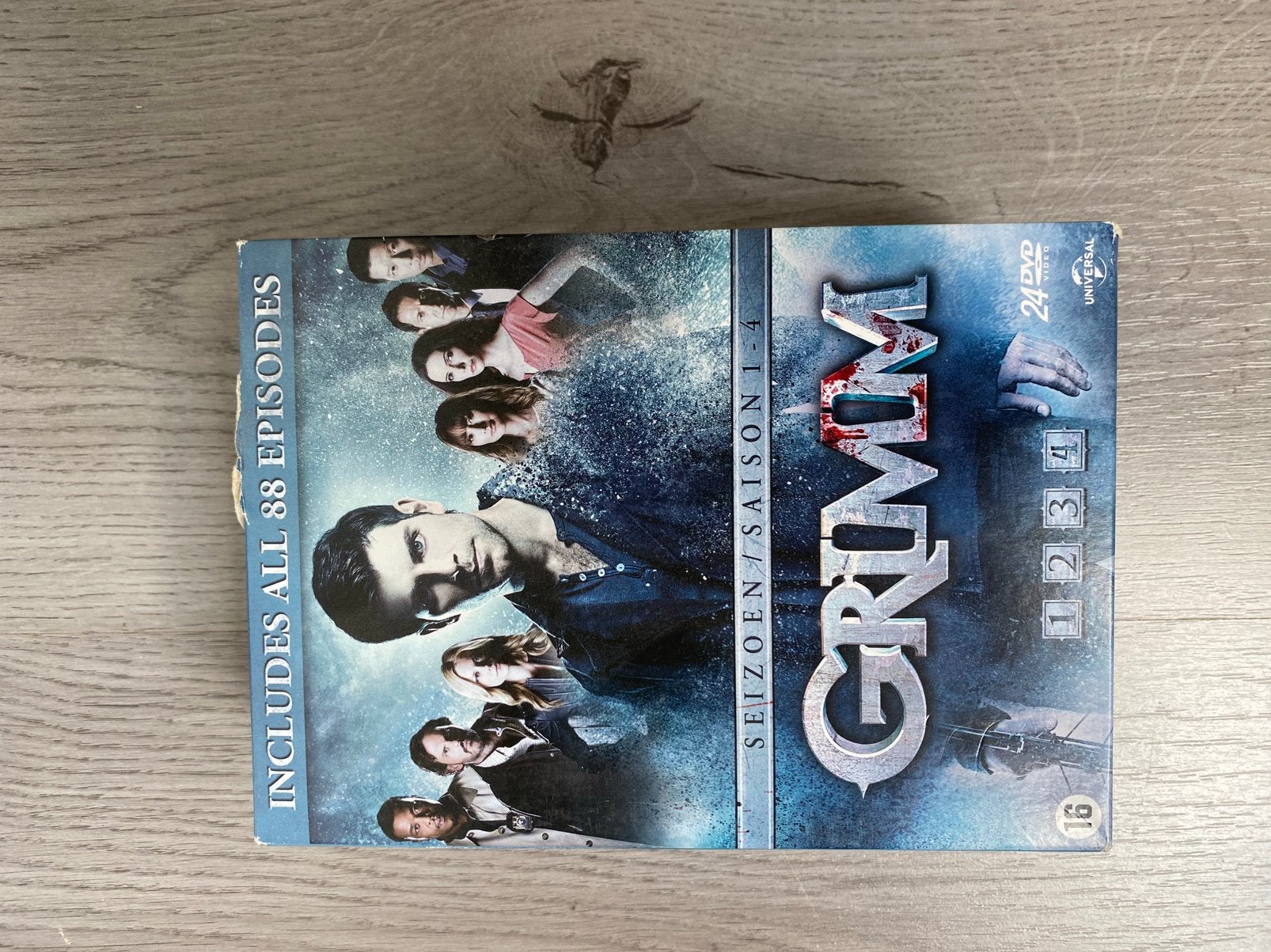 Dvd box Grimm, Cd's en Dvd's, Alle leeftijden, Ophalen, Zo goed als nieuw