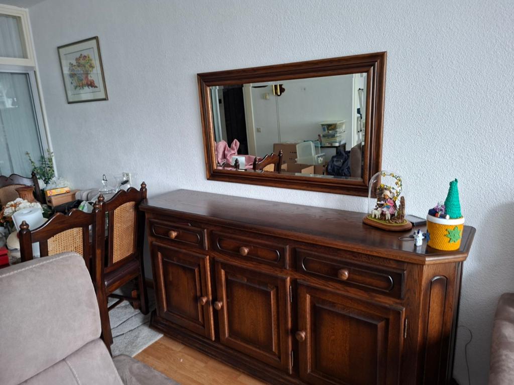 Dressoir met spiegel, Huis en Inrichting, Kasten | Dressoirs, Ophalen, Gebruikt, 25 tot 50 cm