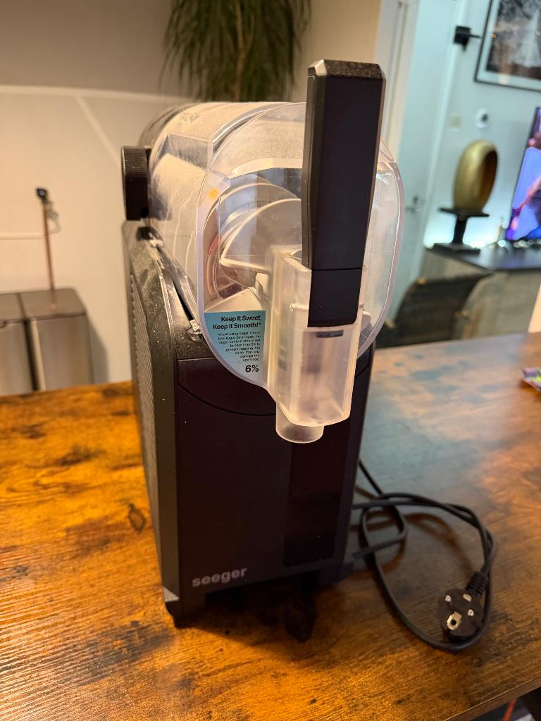 Seeger super slush frozen drink maker, Ophalen, Zo goed als nieuw, Koelelement