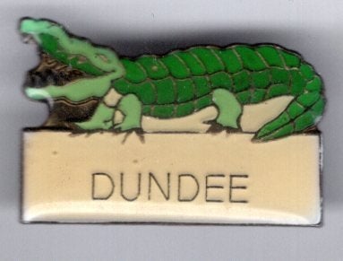 DUNDEE krokodil De Beukelaer - Antwerpen PIN ( BLAD0_005), Verzamelen, Ophalen of Verzenden, Nieuw, Dier of Natuur, Speldje of Pin