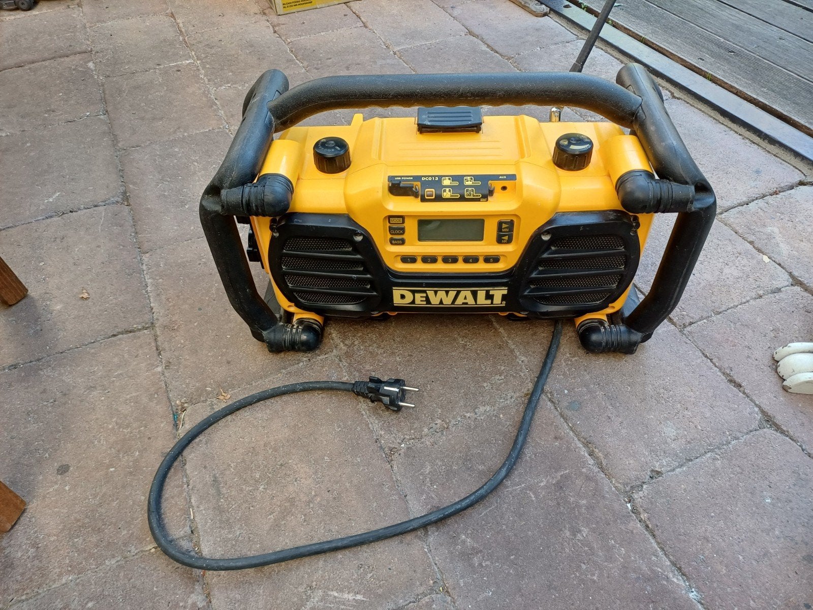 DeWalt Bouwradio DC013, Gebruikt, DEWALT, D-65510 IDSTEIN GERMANY, Ophalen of Verzenden, DeWalt