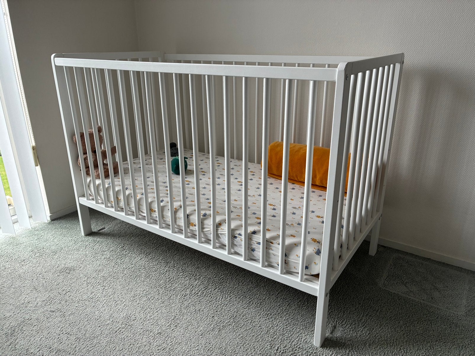 Wit ledikant met matras - Zo goed als nieuw, Ophalen, Zo goed als nieuw, Ledikant