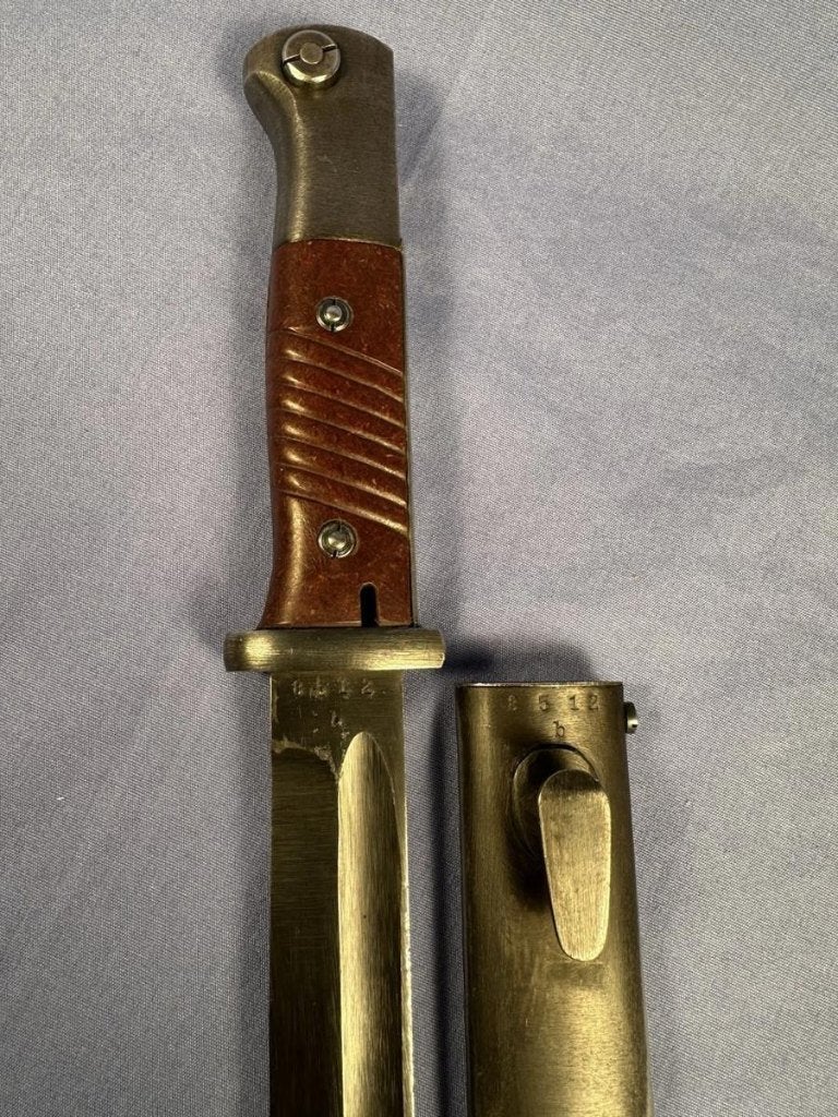 WW2 Duitse K98 Bajonet met Schede - Origineel en Matchend, Verzamelen, Ophalen, Duitsland, Boek of Tijdschrift