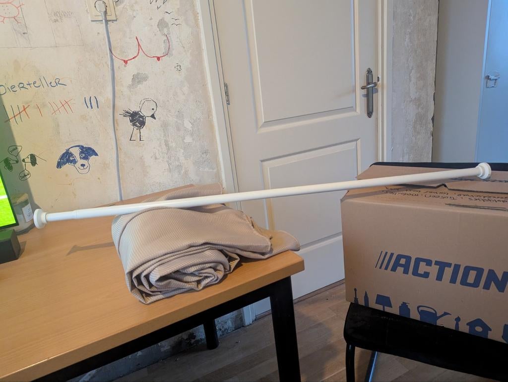 Douchegordijn met verstelbare stang en ophanghaakjes, Ophalen, Gebruikt, Beige, Overige typen