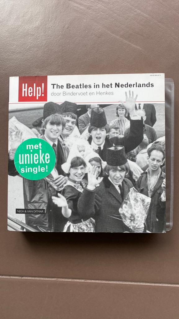 Beatles . Teksten boek en cd., Cd's en Dvd's, Cassettebandjes, Ophalen of Verzenden, Zo goed als nieuw, Overige genres