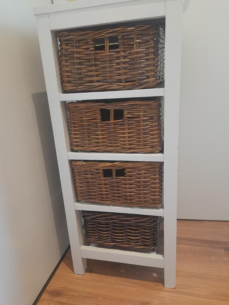Ladekast met rieten manden - Zo goed als nieuw, Ophalen, Minder dan 50 cm, Overige materialen, 100 tot 150 cm