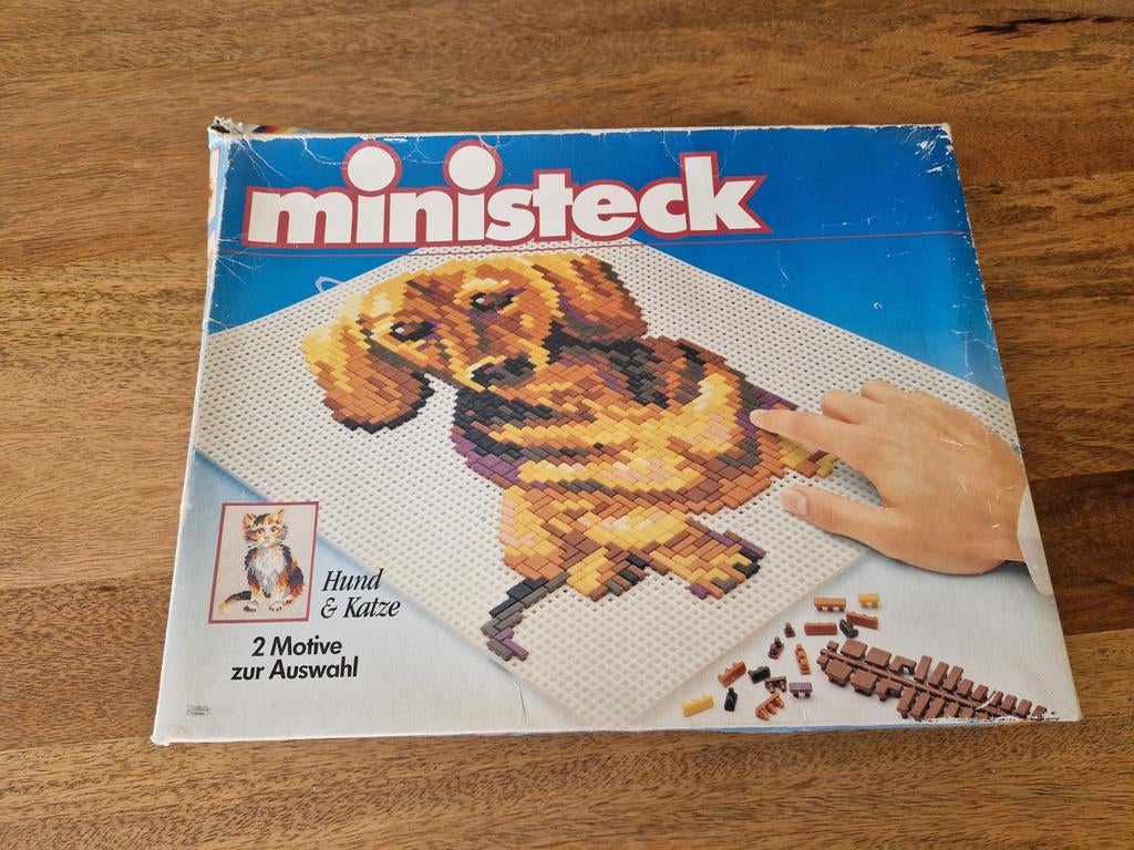 Pakket Ministeck met gondplaten en voorbeelden, Hobby en Vrije tijd, Ministeck, Ophalen of Verzenden, Gebruikt, (Grond)plaat