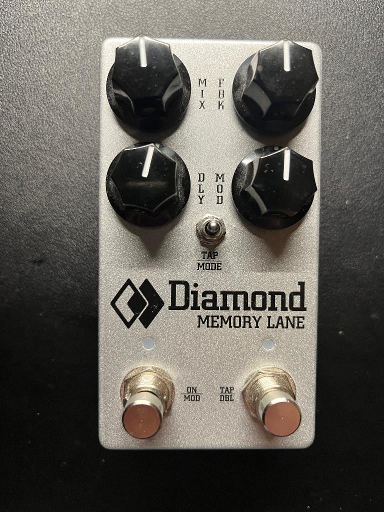 Diamond Memory Lane, Ophalen of Verzenden, Zo goed als nieuw, Delay of Echo
