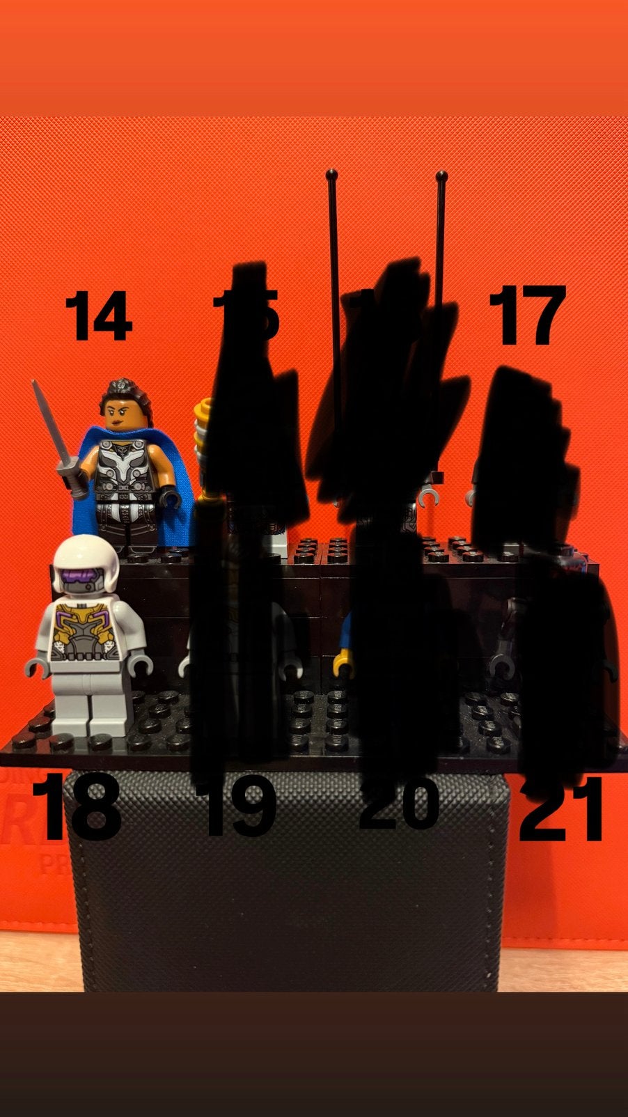 Foto 3 van Lego Marvel Minifiguren - Lees Beschrijving