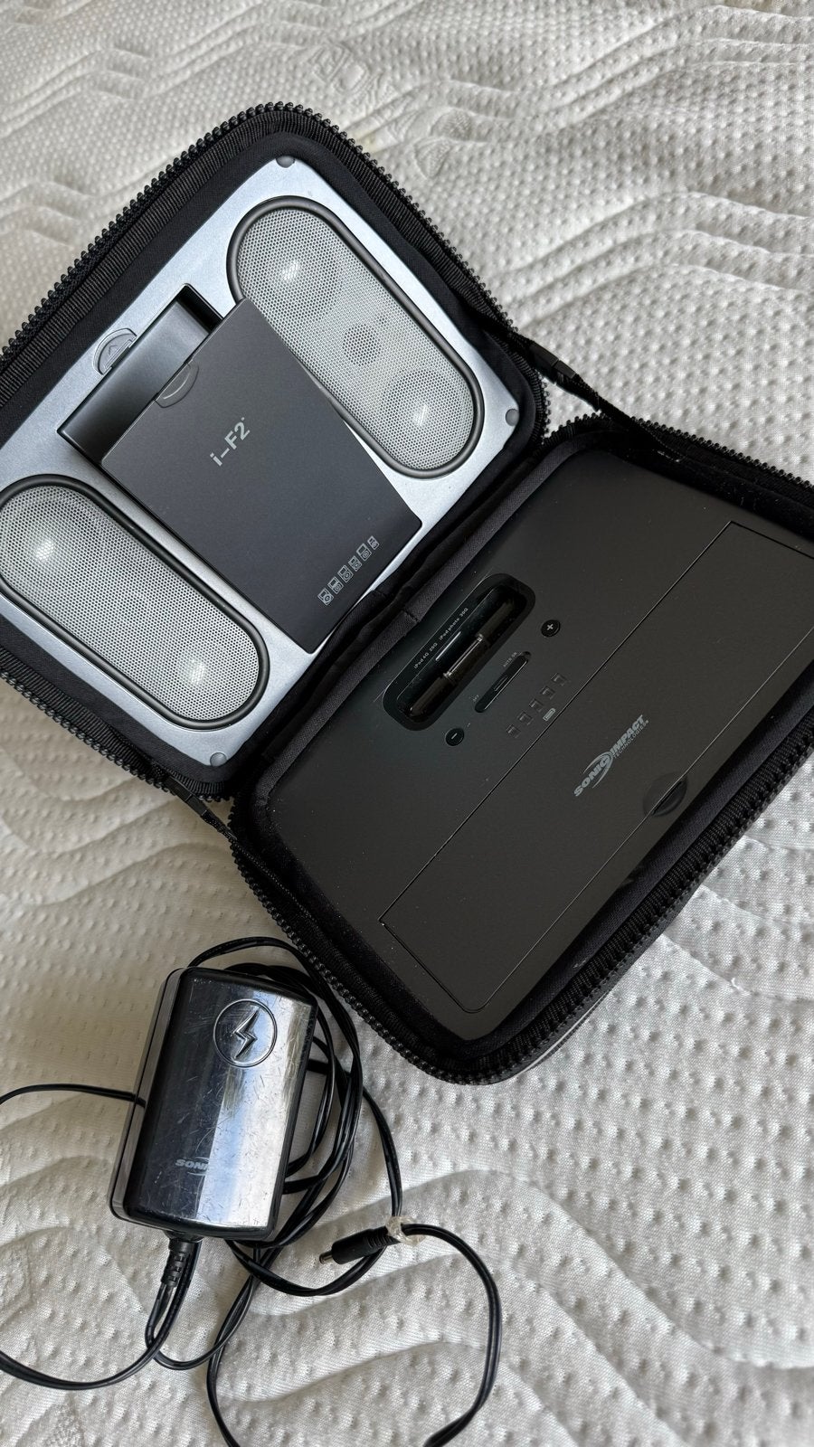 Sonic Impact i-F2 Draagbare iPod/iPhone Speaker Dock, Ophalen, Overige types, Gebruikt, Zwart