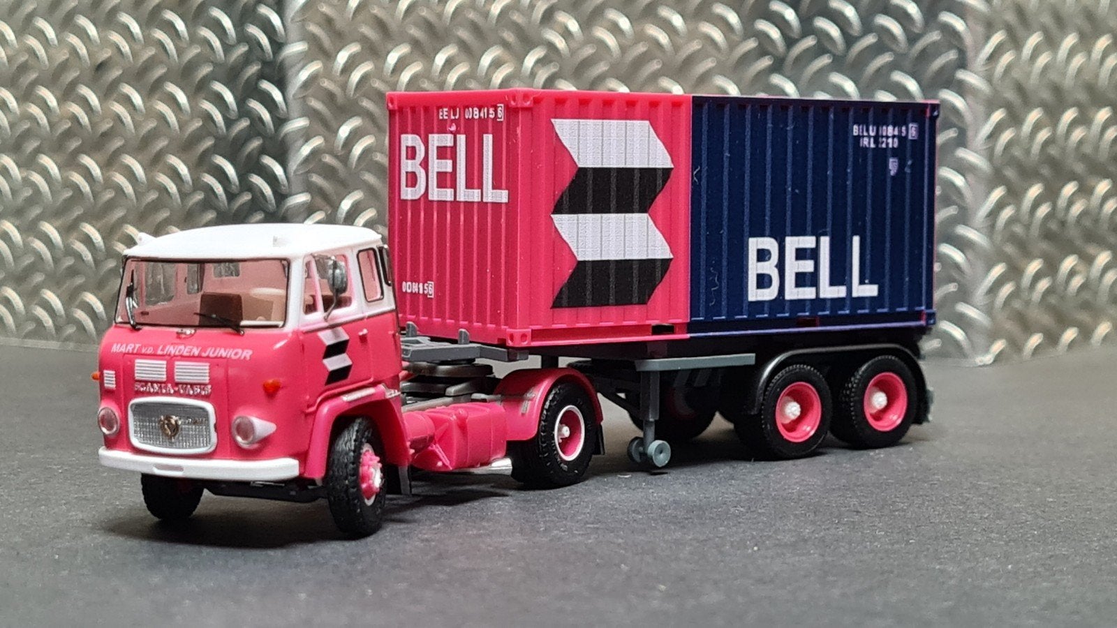 126 Herpa 1:87 Van der Linden Bell Scania LB76, Ophalen of Verzenden, Nieuw, Bus of Vrachtwagen, Herpa