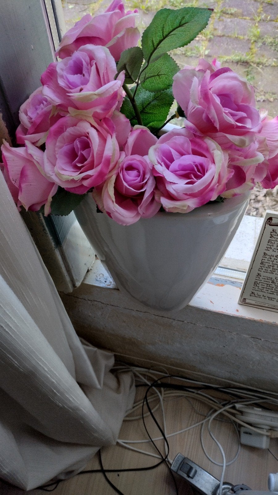 Roze Kunstbloemen in Witte Vaas - Decoratief Boeket, Inclusief kunstbloemen, Gebruikt, Roze, 30 cm