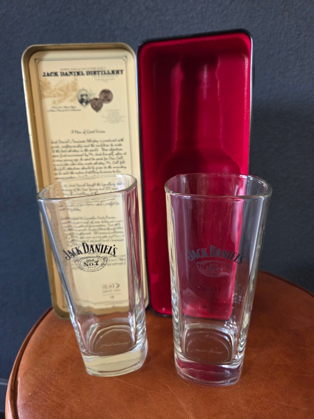 Jack Daniel's Whiskey Glazen en Blikken Geschenkdoos, Vintage, Meerkleurig, Ophalen of Verzenden, Zo goed als nieuw