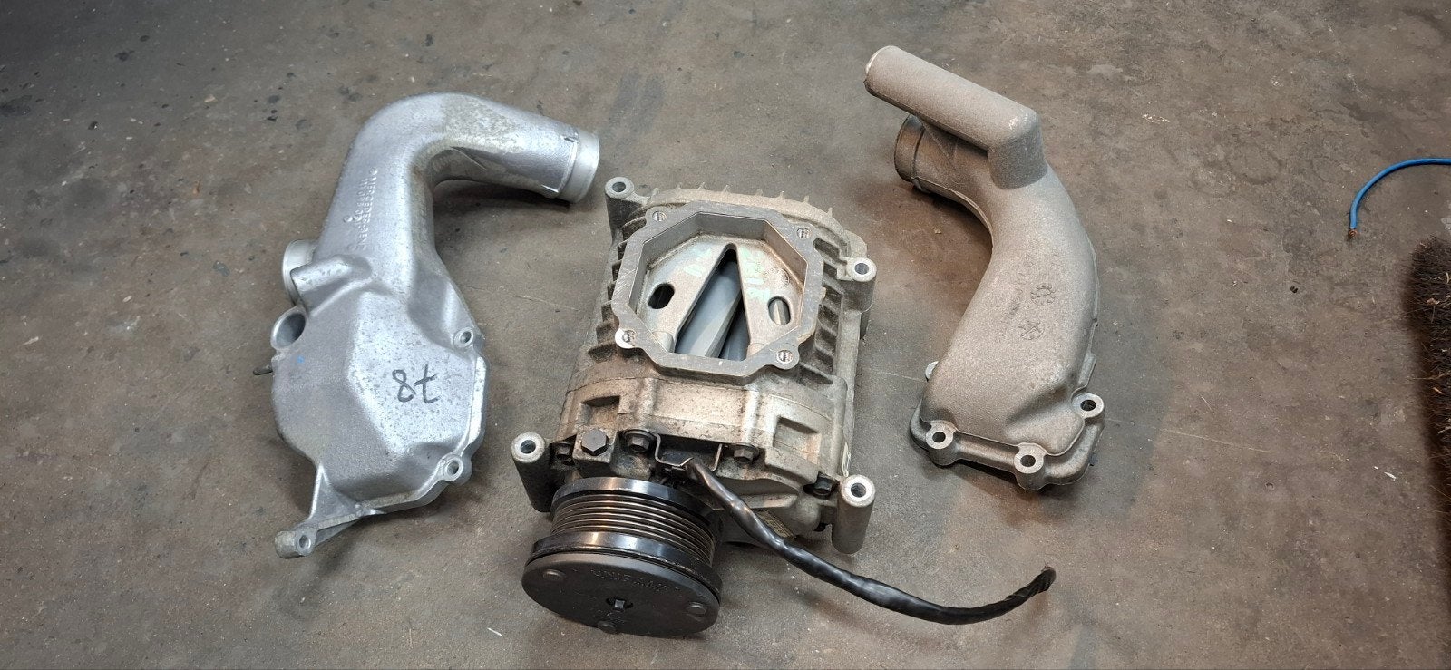 Eaton M62 Roots-type supercharger, Ophalen