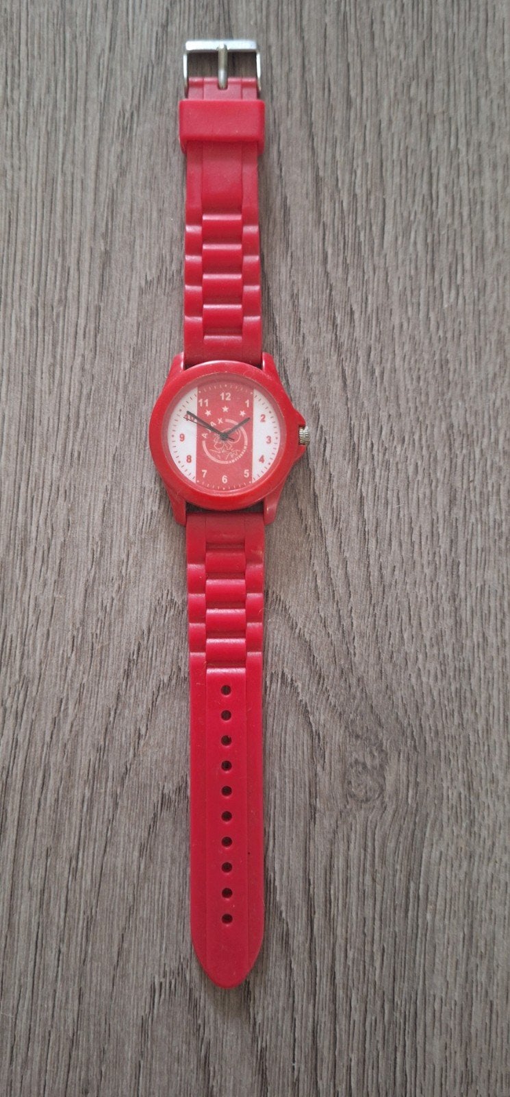 Ajax Amsterdam rood horloge 24 cm, Ophalen of Verzenden, Zo goed als nieuw, Ajax, Overige typen