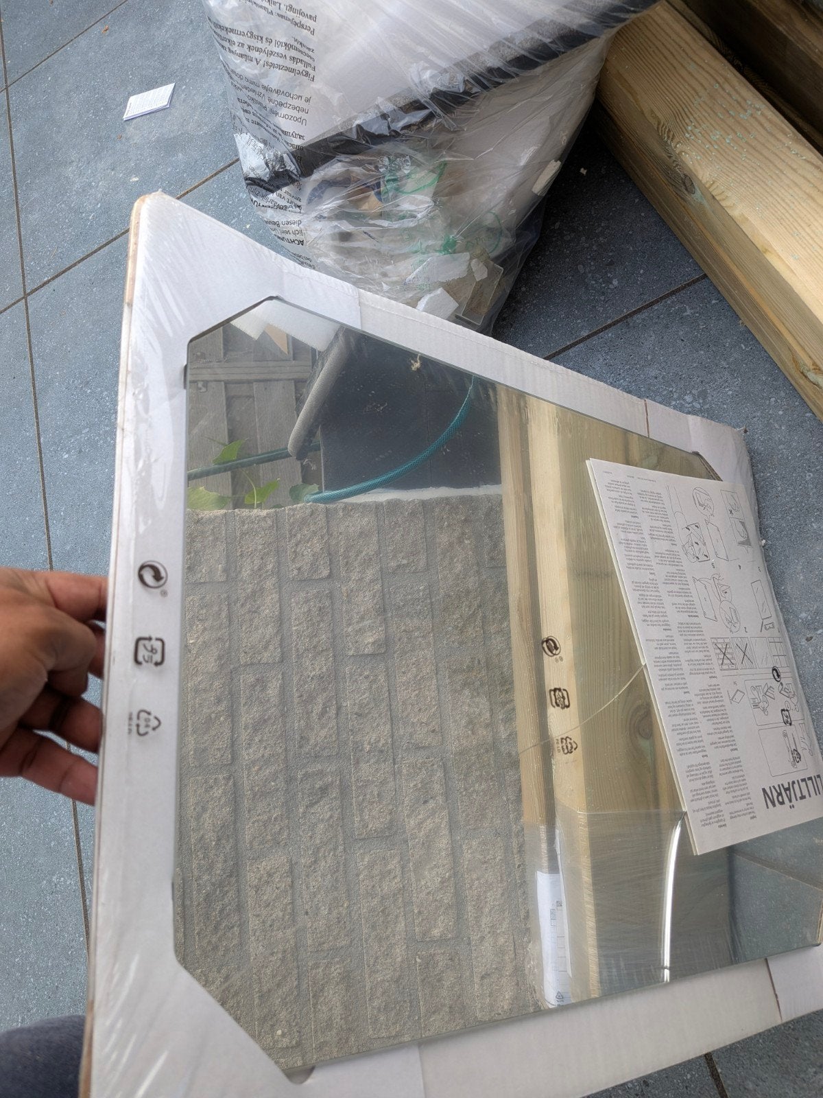 Gratis spiegel (nieuw in doos, maar gebroken), Ophalen, Minder dan 50 cm, Gebruikt, Minder dan 100 cm