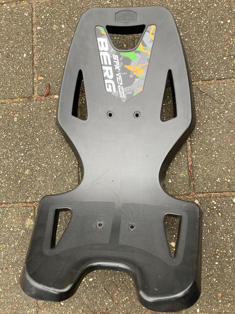 2x Stoel Berg Streetracer (€ 7,50 per stuk/2 voor € 10,00), Ophalen, Zo goed als nieuw, Berg