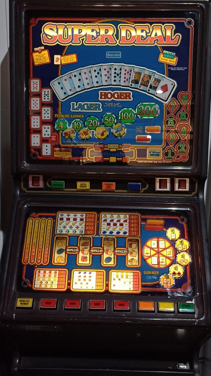 Super Deal gokkast uit 1987 - Hoger Lager spel, Gulden, Ophalen, Gebruikt, Met sleutels