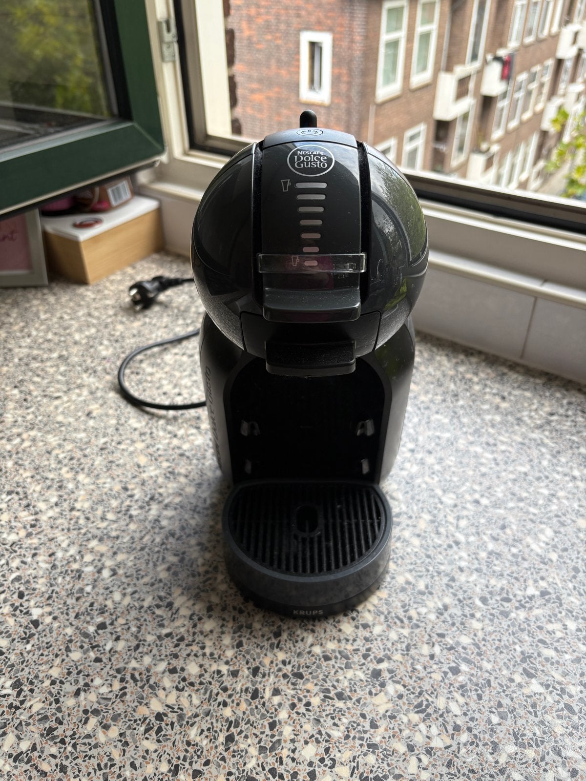 Nescafé Dolce Gusto Krups koffiezetapparaat, Ophalen, Gebruikt, Koffiemachine, 1 kopje