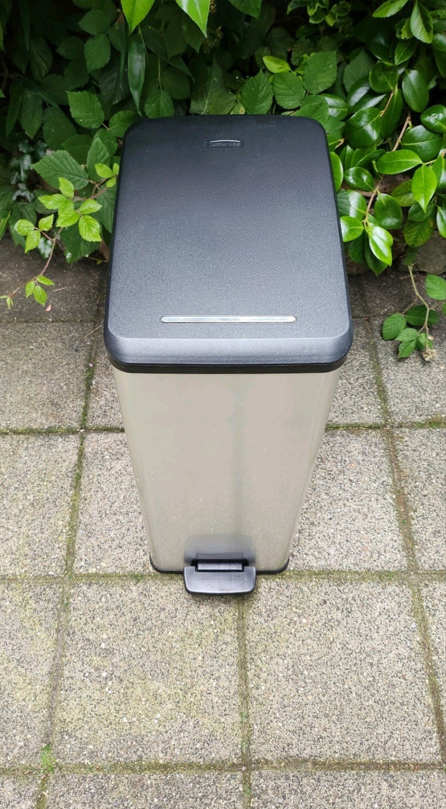 Curver Prullenbak Deco Slim, Kunststof, 40 liter of meer, Ophalen of Verzenden, Zo goed als nieuw