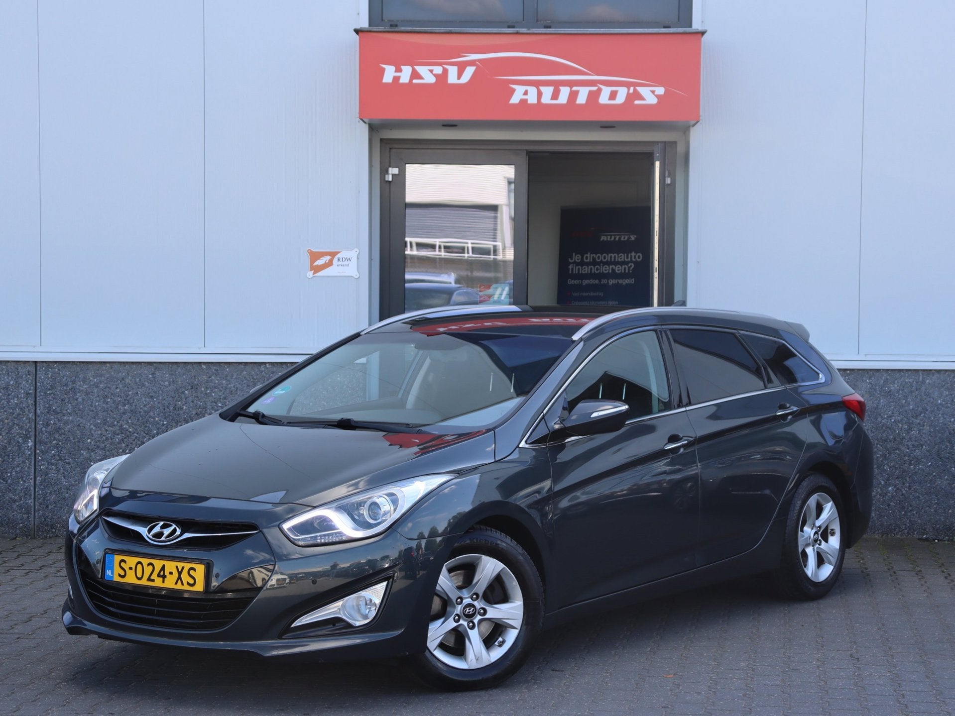Hyundai I40 Wagon 1.6 GDI Blue i-Drive navi LM xenon airco, Auto's, Voorwielaandrijving, Euro 5, 135 pk, 4 cilinders