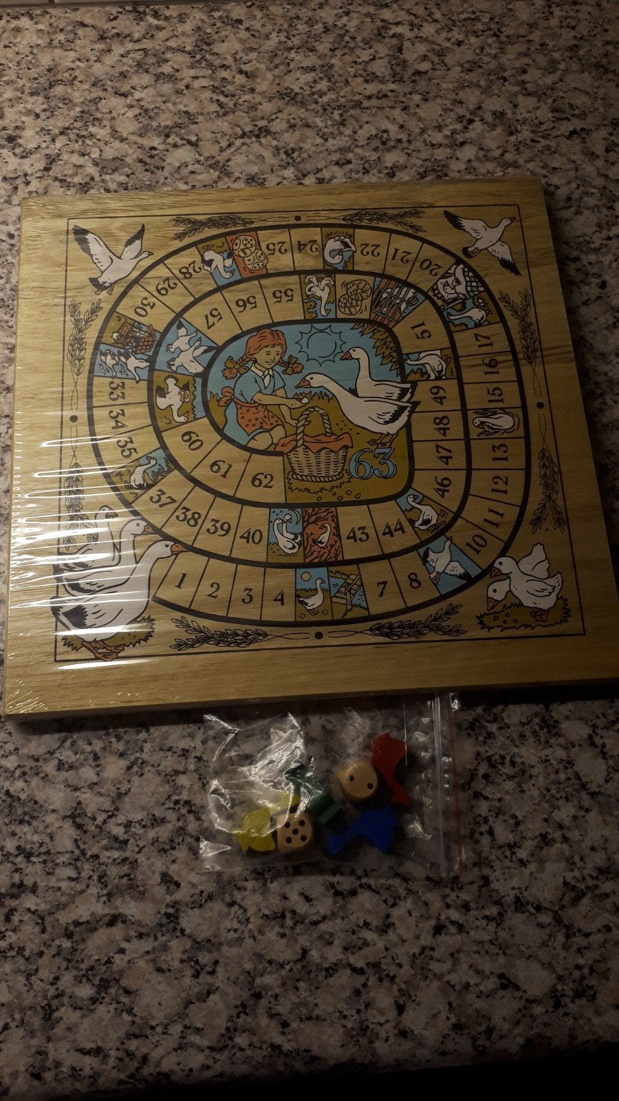 Nieuw houten bordspel ganzenbord met accessoires, Ophalen, Nieuw
