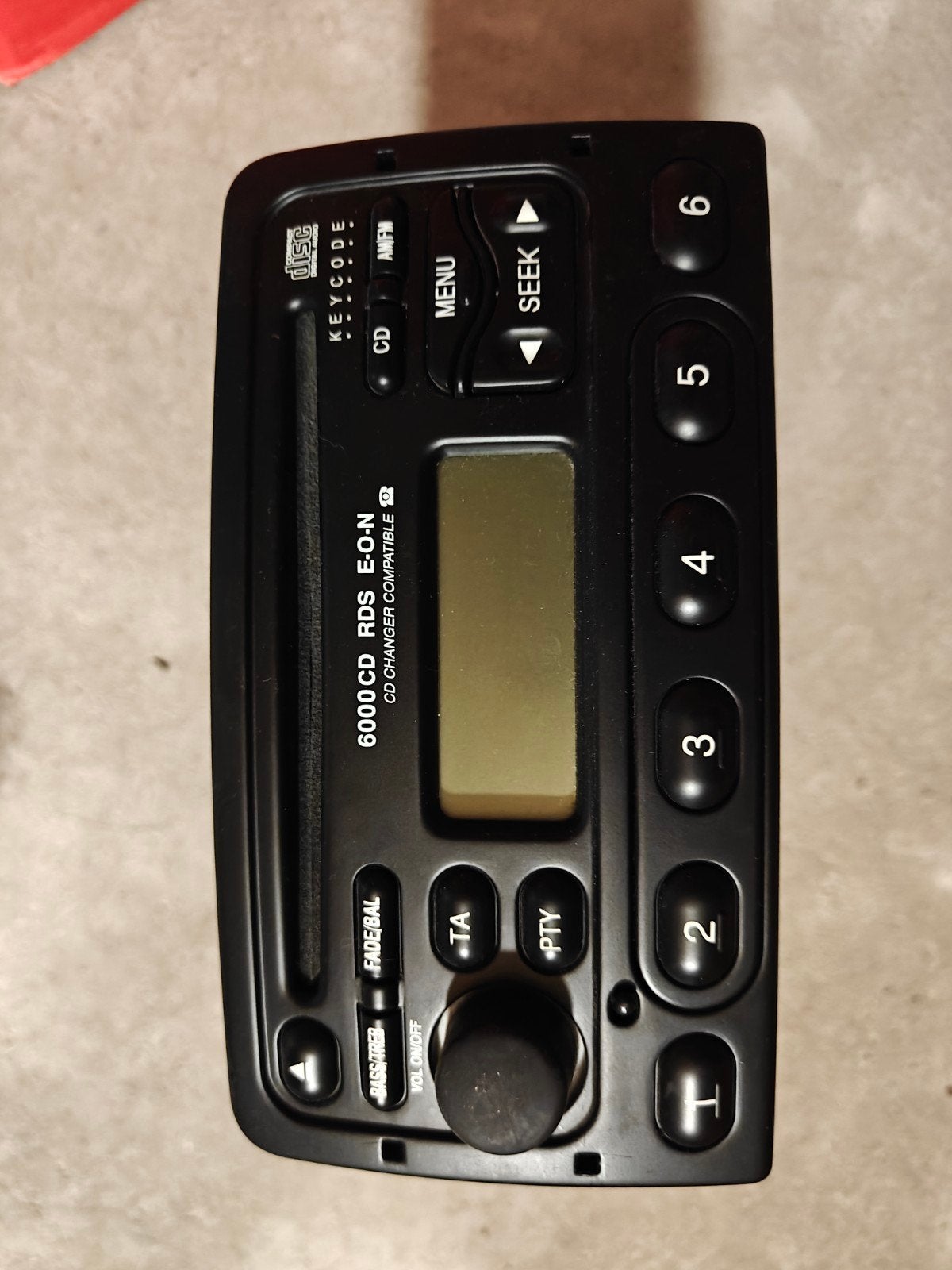 Ford 6000CD RDS E-O-N autoradio zonder bedrading, Auto diversen, Autoradio's, Ophalen of Verzenden, Gebruikt