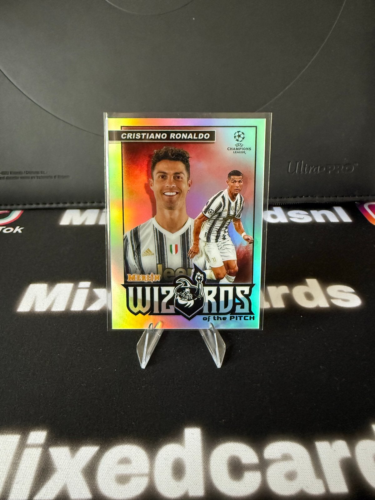 Cristiano Ronaldo Topps Chrome Wizards of the Pitch, Ophalen of Verzenden, Zo goed als nieuw, Buitenlandse clubs, Spelerskaart