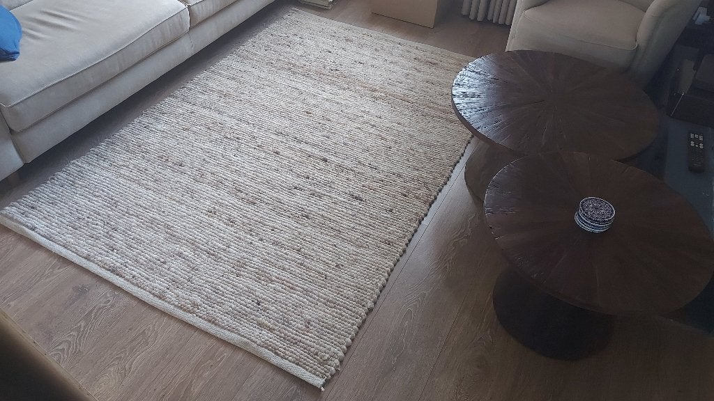 Beige Vloerkleed, Huis en Inrichting, Stoffering | Tapijten en Kleden, Ophalen, Gebruikt, 100 tot 150 cm, 200 cm of meer