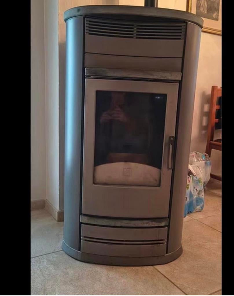 Edilkamin medea 10kw pelletkachel, Ophalen of Verzenden, Zo goed als nieuw, Overige brandstoffen, Pelletkachel