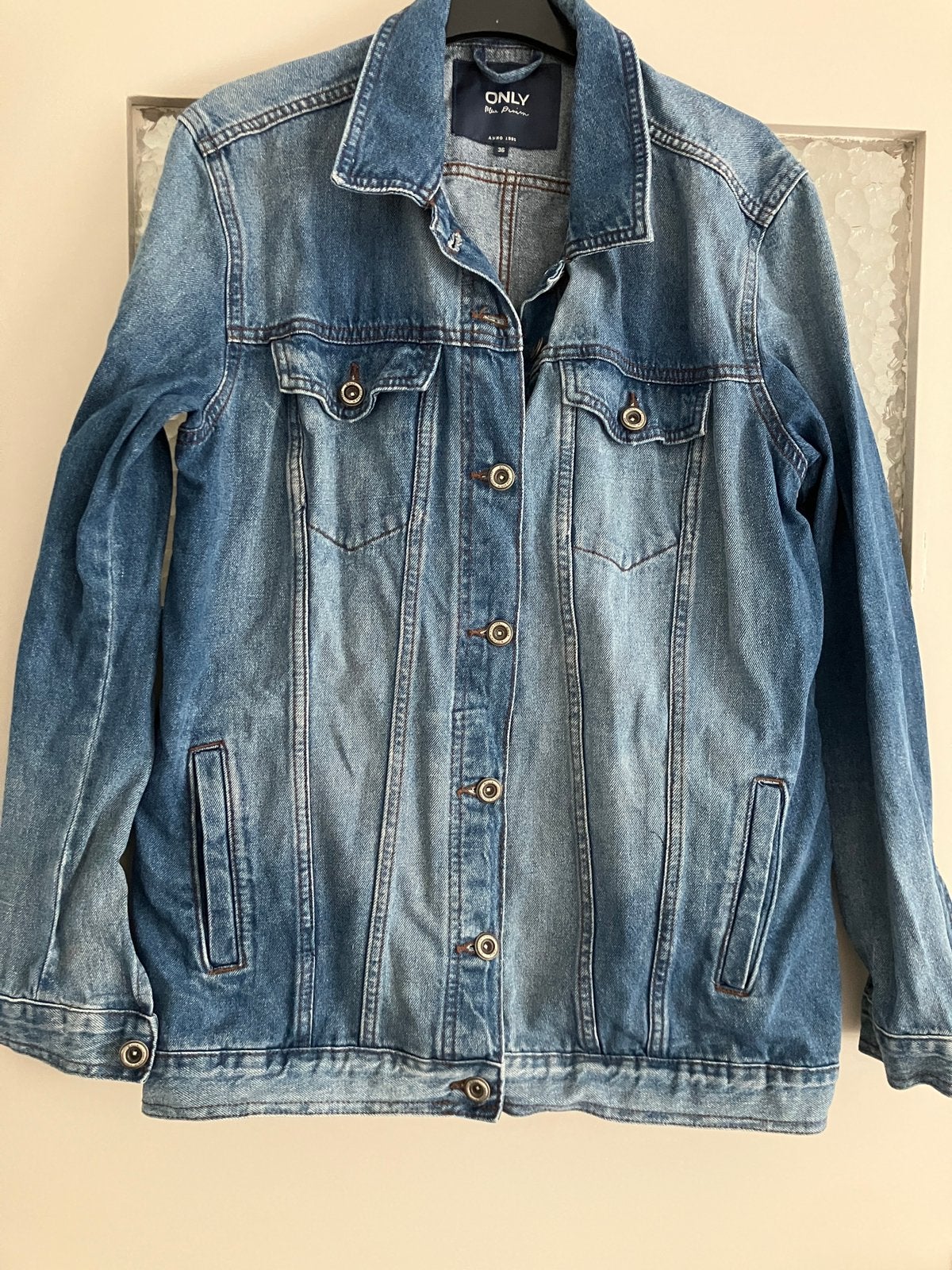ONLY Plus Denim spijkerjasje maat 36, Ophalen of Verzenden, Zo goed als nieuw, Maat 36 (S), Blauw