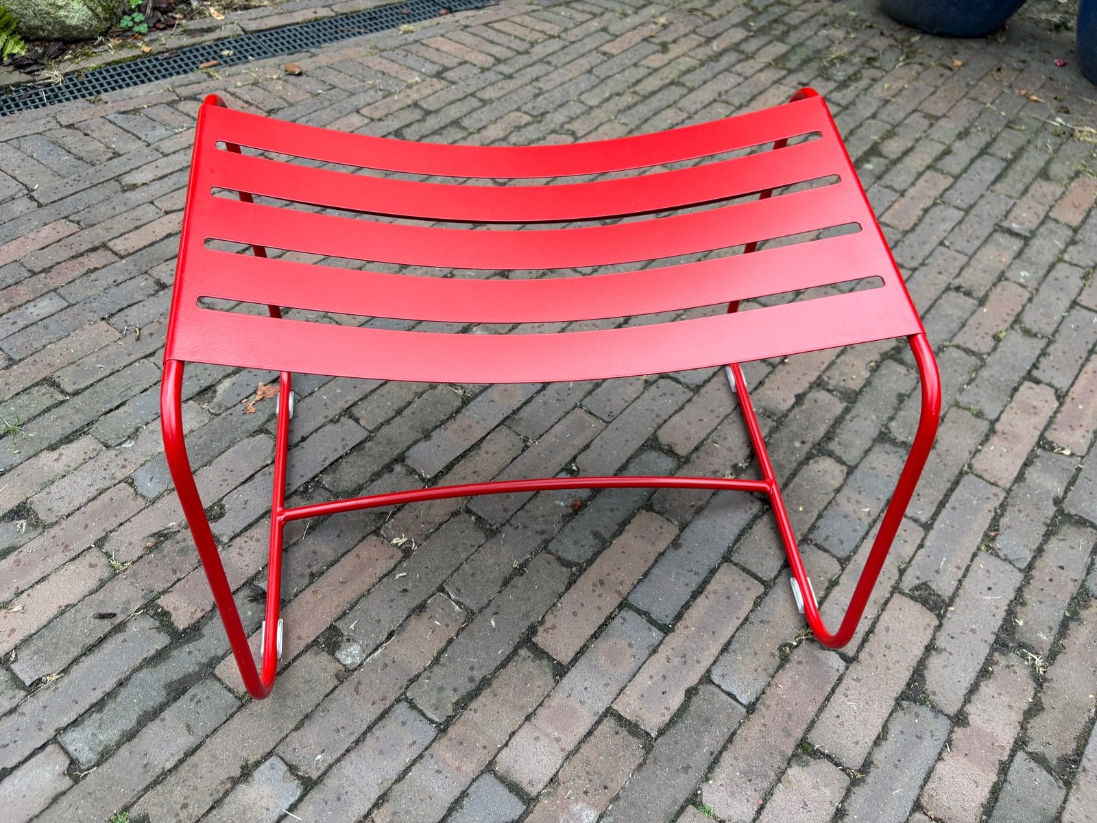 Fermob Surprising voetenbankje, Tuin en Terras, Tuinstoelen, Ophalen, Zo goed als nieuw, Metaal