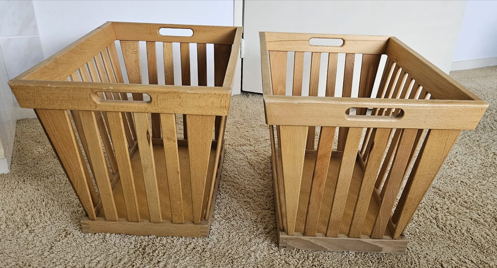 2 Houten Wasmanden Rechthoekig met Handvat - 41x56x41 cm, Ophalen, Gebruikt, Bruin, Hout