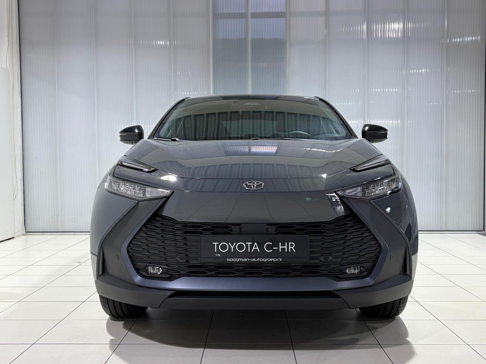 Toyota C-HR 2.0 Plug-in Hybrid 220 Dynamic € 2.500,- Inrui, Auto's, 4 cilinders, Plug-in hybride, Bedrijf, Nieuw