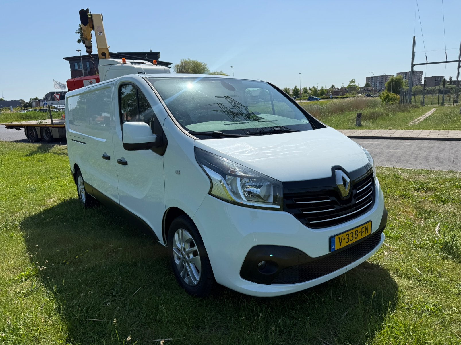 Renault Trafic L2H1 dci 145  pk  2017 euro 6 lease 197 pmnd, Auto's, Bestelauto's, Voorwielaandrijving, 145 pk, Stof, 4 cilinders