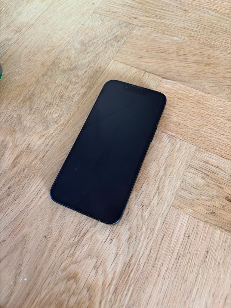 iPhone 13 mini 128GB met hoesje, 79% batterij, Telecommunicatie, Mobiele telefoons | Apple iPhone, Ophalen, 128 GB, Zwart, Refurbished