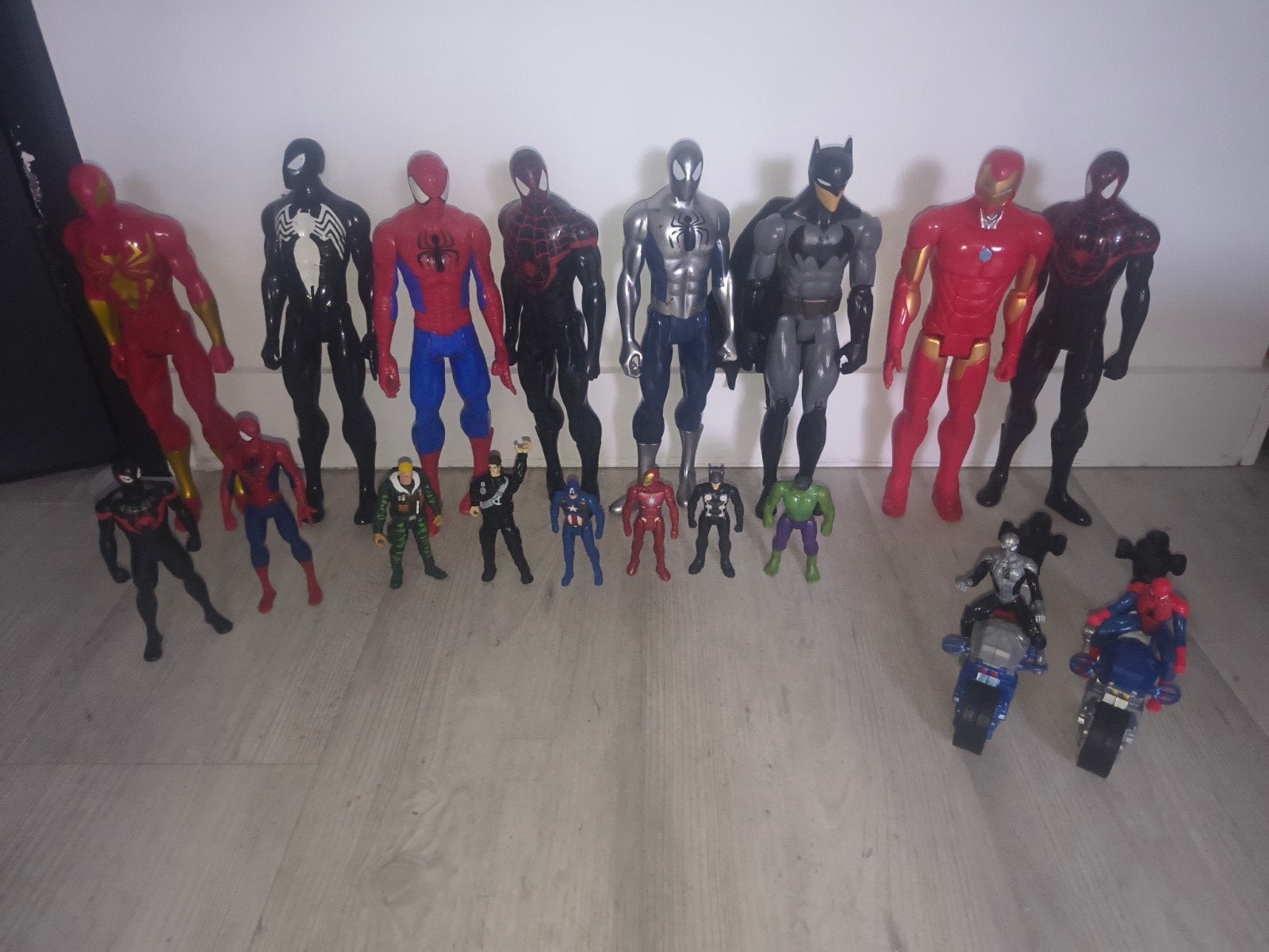 Grote collectie Spiderman en andere superhelden actiefiguren, Ophalen of Verzenden, Zo goed als nieuw