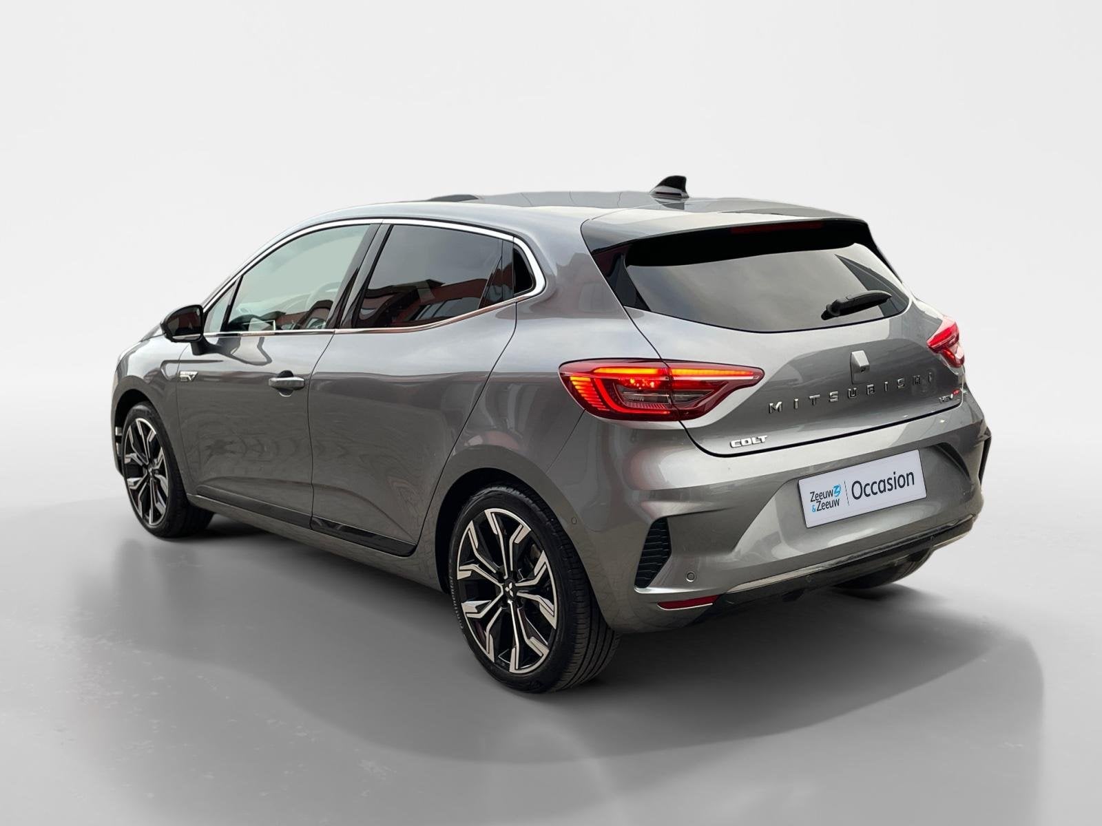 Mitsubishi Colt 1.6 HEV Instyle | Navigatie| Climate Control, 12 maanden, Gebruikt, Leder en Stof, Colt