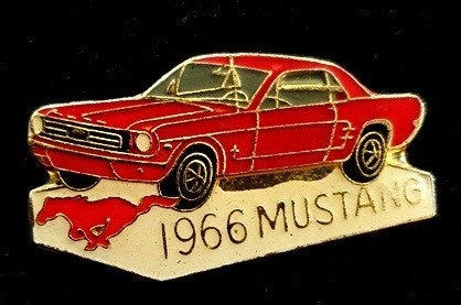 Ford 1966 Mustang pin, Verzamelen, Verzenden, Nieuw, Transport, Speldje of Pin