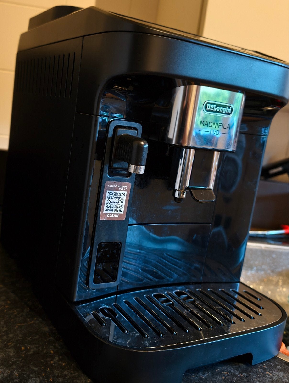 Delonghi Magnifica Evo kan nu worden opgehaald, Ophalen, Koffiemachine, 2 tot 4 kopjes, Afneembaar waterreservoir