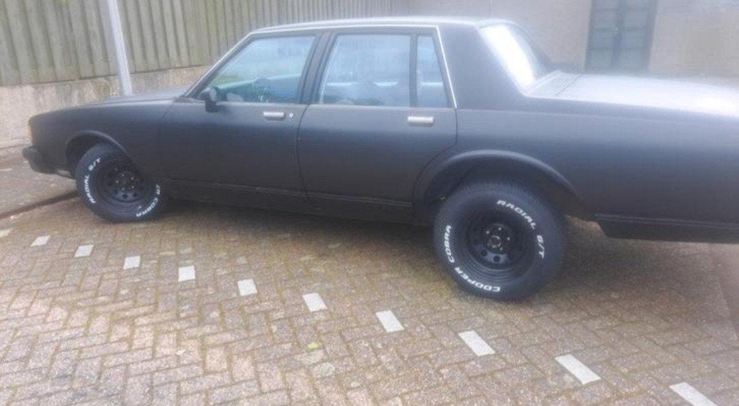 Chevrolet caprice classic 1984 Zwart, foto 3