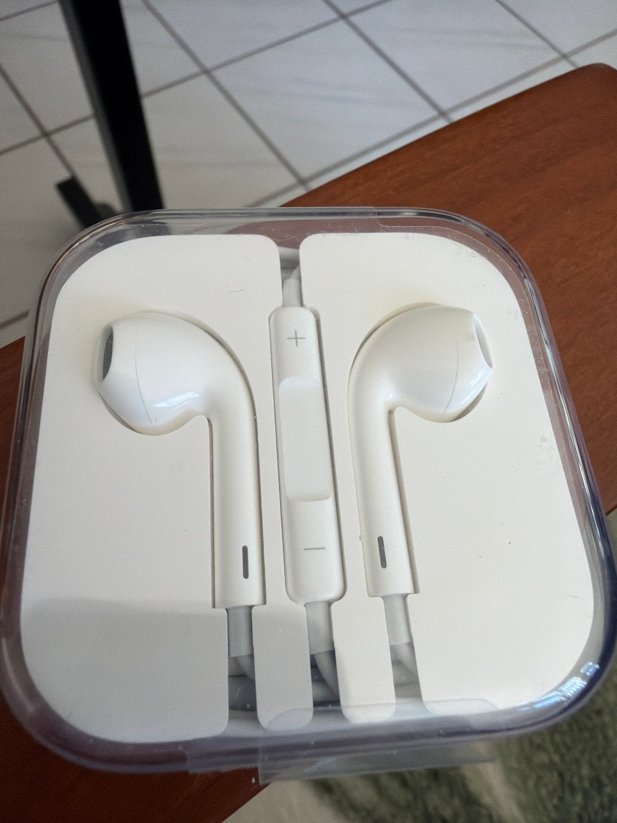Apple EarPods met 3.5mm koptelefoonaansluiting zie foto’s, In-ear, Verzenden, Nieuw, Wit