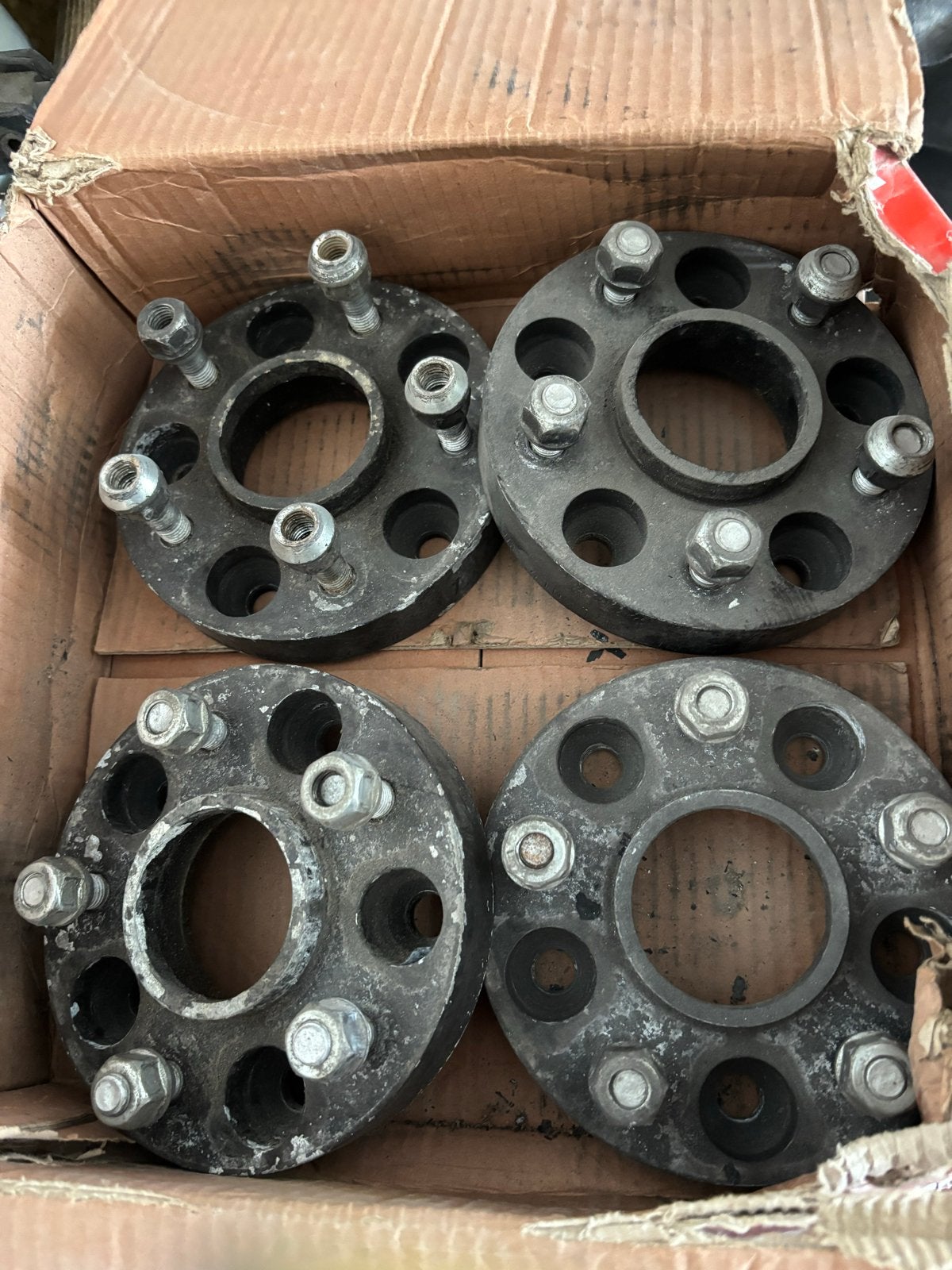 Set van 4 gebruikte spacers voor velgen, Ophalen, Gebruikt