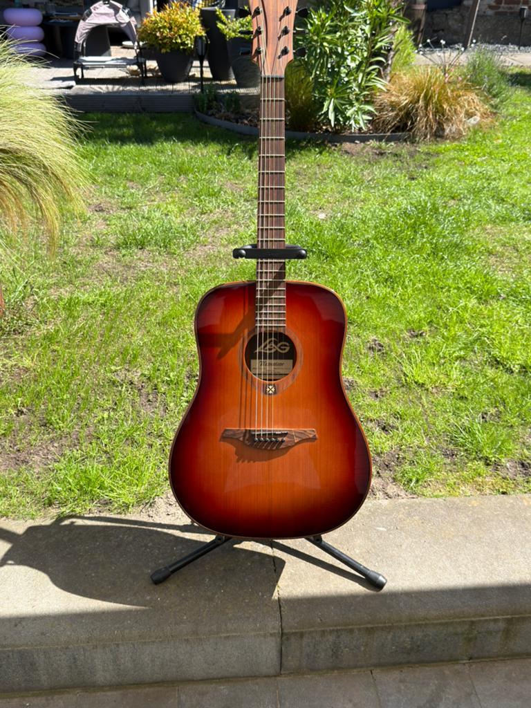 TRAMONTANE T100D-BRS Westerngitaar - Sunburst Glans Lak, Muziek en Instrumenten, Ophalen, Zo goed als nieuw, Western- of Steelstringgitaar