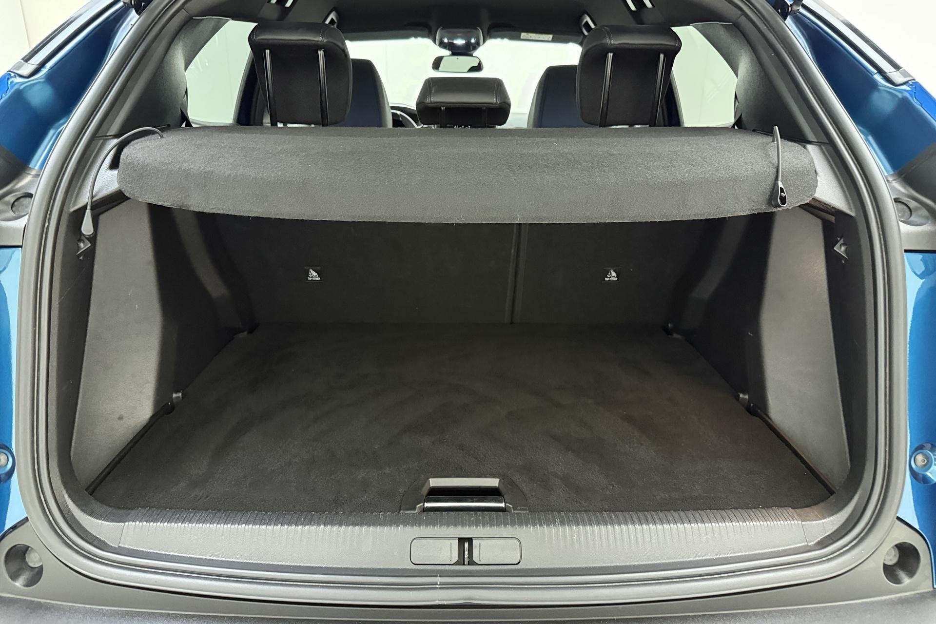 Peugeot 2008 1.2 Hybrid 145pk GT | Automaat | Climate Contro, Auto's, 1272 kg, Euro 6, 1199 cc, Blauw