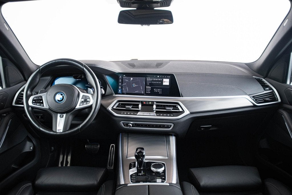 BMW X5 xDrive45e High Executive M Sport - Trekhaak - Panoram, Auto's, BMW, 12 maanden, 77 km/l, Gebruikt, 394 pk