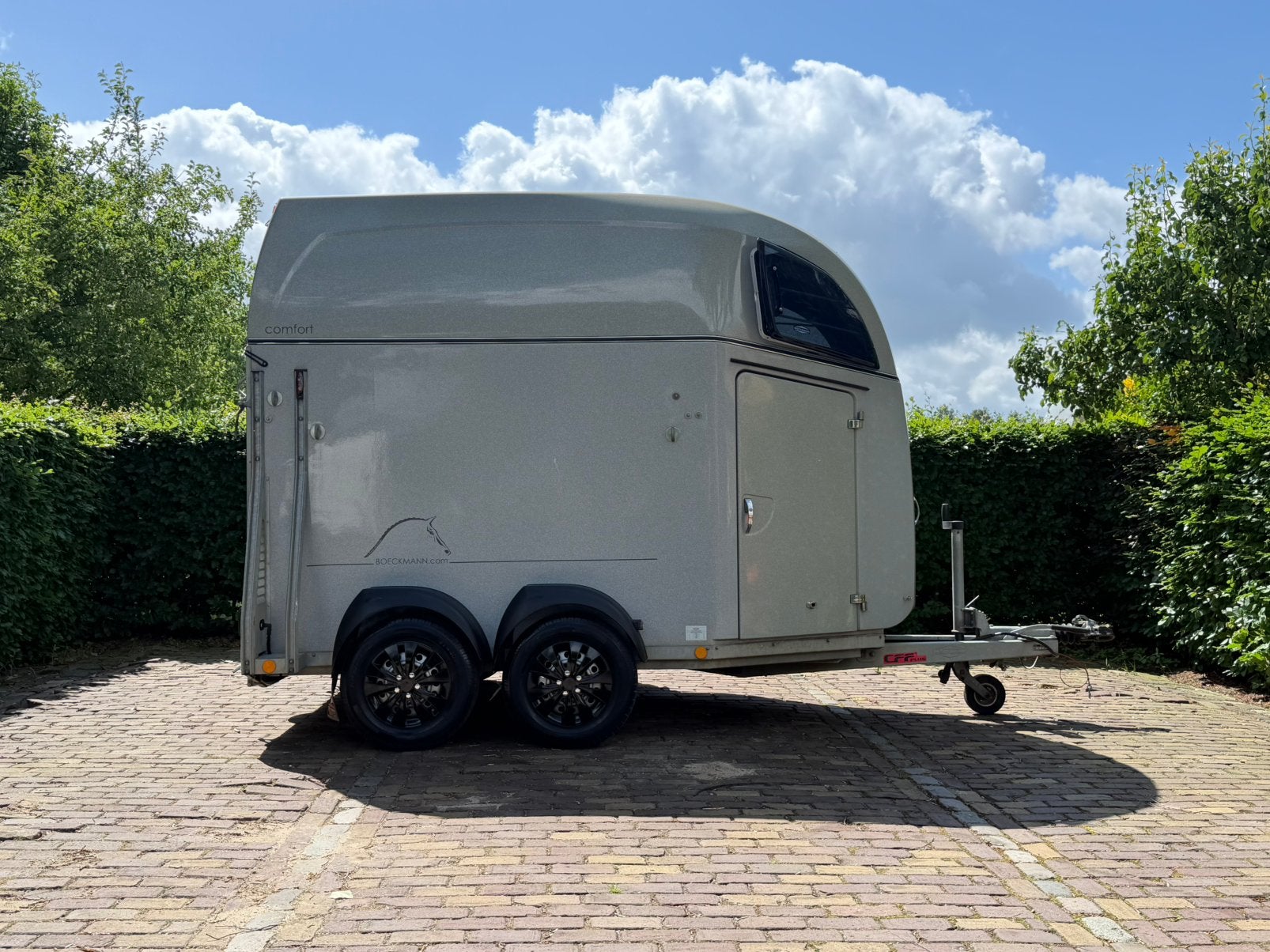 Mooie bockmann comfort aluminium bodem perfect voor fokkers, Dieren en Toebehoren, Ophalen, Zo goed als nieuw, 2-paards trailer