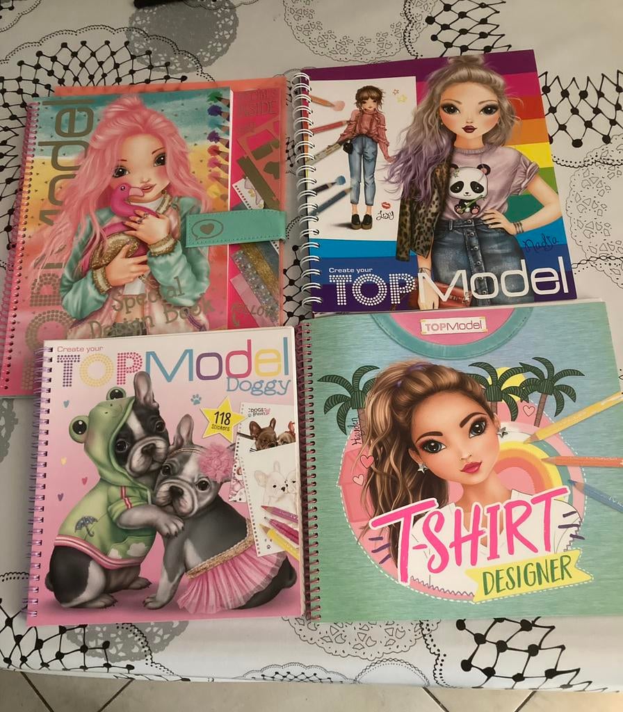 Topmodel kleur/doe boeken, Ophalen of Verzenden, Gebruikt, Knutselen