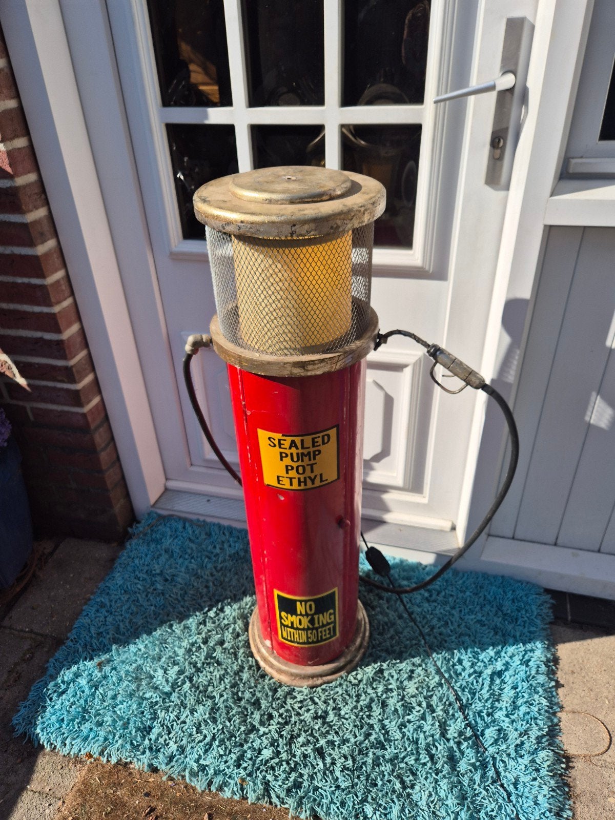 Vintage benzinepomp model lamp met opbergkastje, Antiek en Kunst, Ophalen
